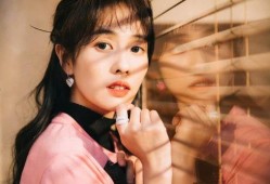 白鹿恋情爆料视频