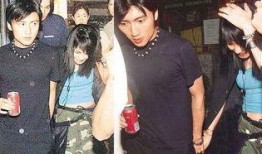 狗仔爆料接吻视频,明星甜蜜接吻瞬间曝光