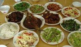 菜姐被人爆料菜不好吃视频,视频曝光菜品质量引发热议