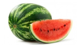 网红蔡二哥吃瓜图片大全,网红美食大揭秘